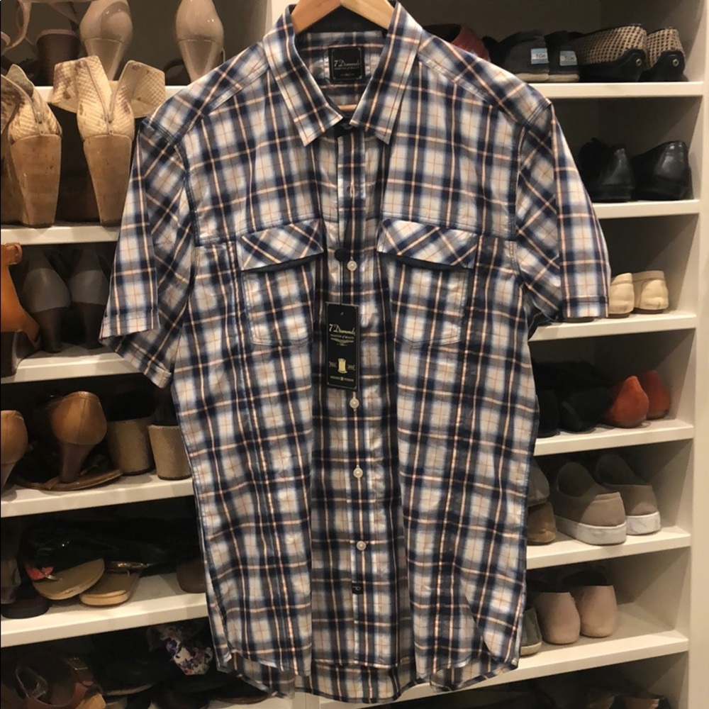 7 diamonds short sleeve shirt size L NWT